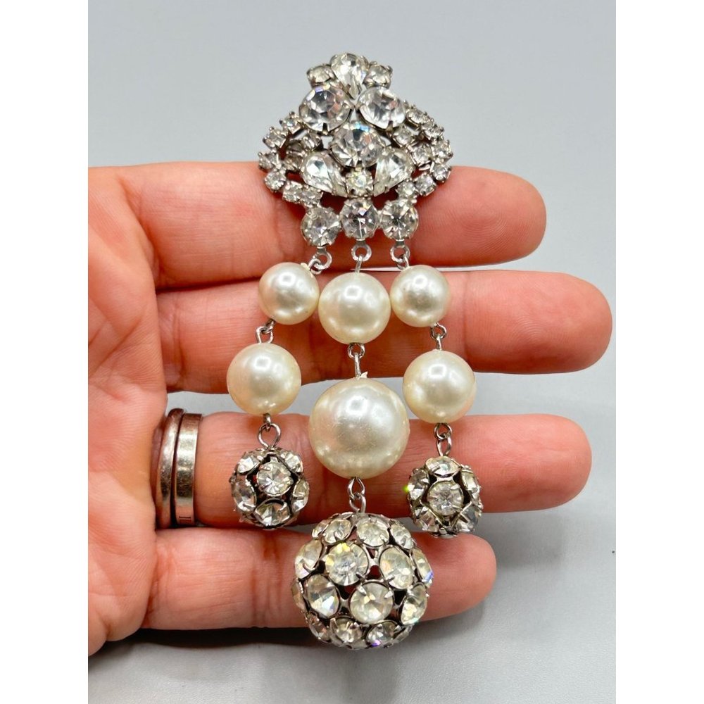 Vintage Rhinestone & Pearls Pin Brooch Clear Glass Stones Long Dangles Statement - Picture 3 of 6